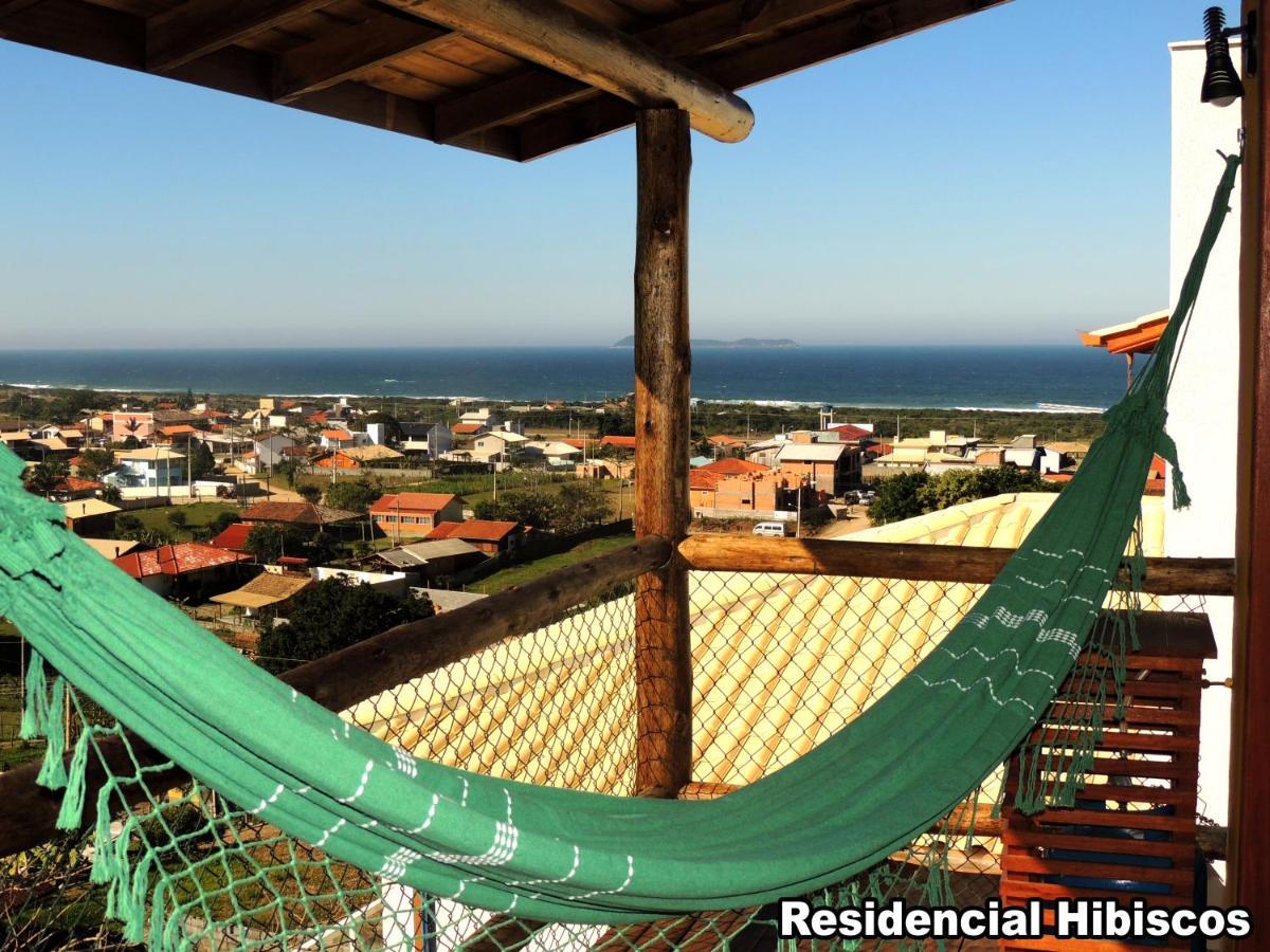 Residencial Hibiscos - Vista Mar Villa กาโรปาบา ภายนอก รูปภาพ