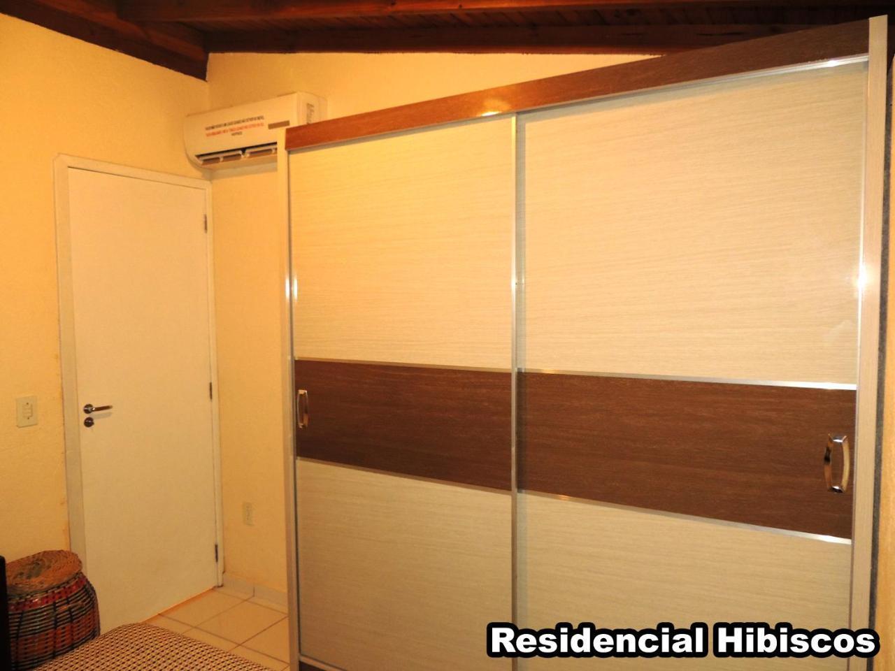 Residencial Hibiscos - Vista Mar Villa กาโรปาบา ภายนอก รูปภาพ